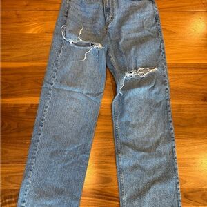 Abercrombie & Fitch Women's 90’s Relaxed Jean